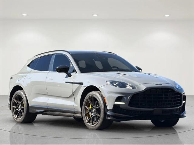 2023 Aston Martin DBX 707