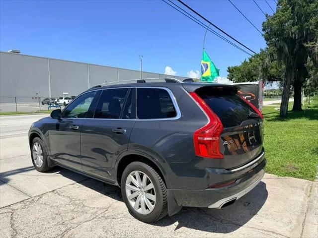2017 Volvo XC90 T6 Momentum