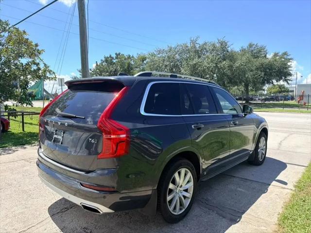 2017 Volvo XC90 T6 Momentum