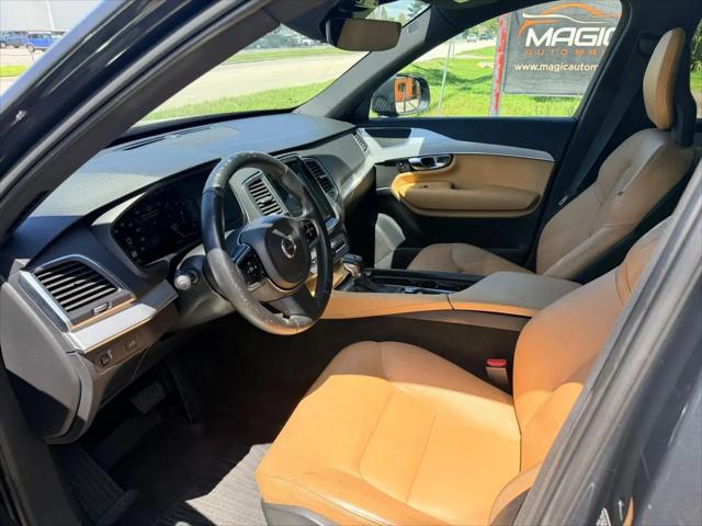 2017 Volvo XC90 T6 Momentum