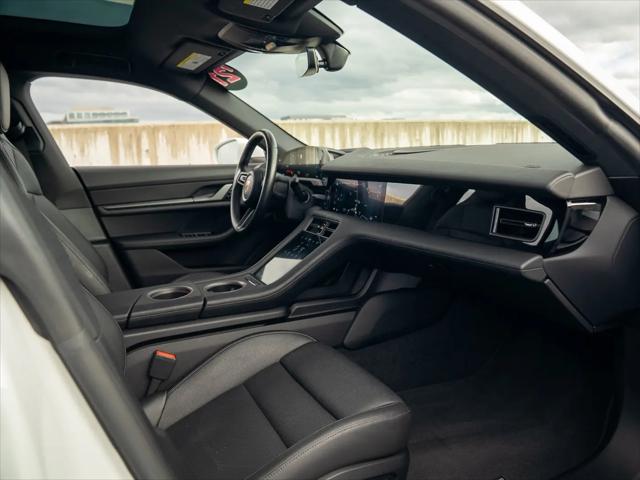 2021 Porsche Taycan Taycan