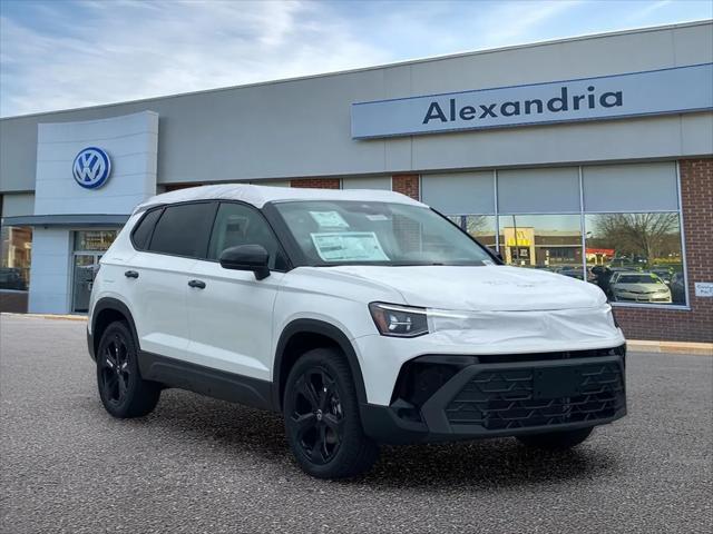 2027 Volkswagen Taos SE Black for sale in Alexandria, VA