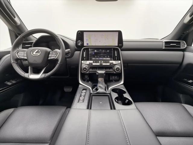 2024 Lexus LX Luxury