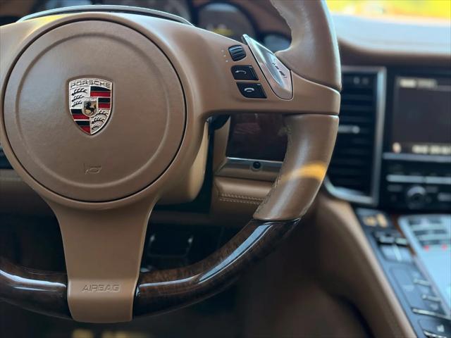 2012 Porsche Panamera Turbo