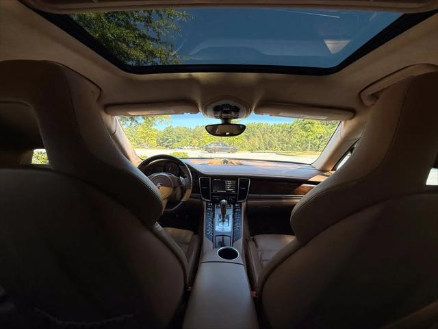 2012 Porsche Panamera Turbo