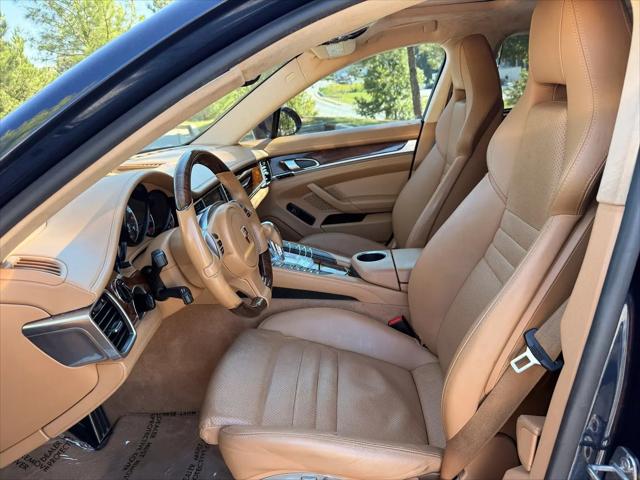 2012 Porsche Panamera Turbo