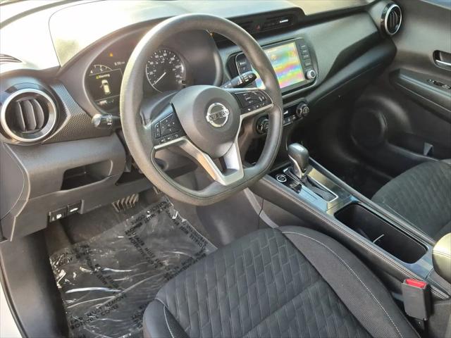 2021 Nissan Kicks SV Xtronic CVT