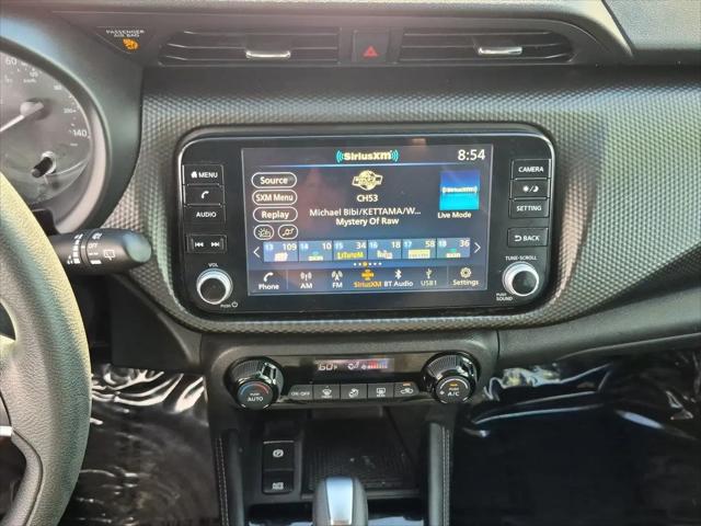 2021 Nissan Kicks SV Xtronic CVT