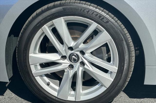 2025 Lexus IS 300 IS 300