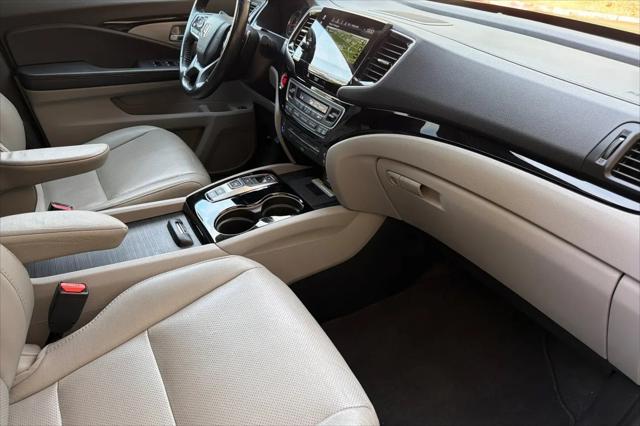 2021 Honda Pilot AWD Elite