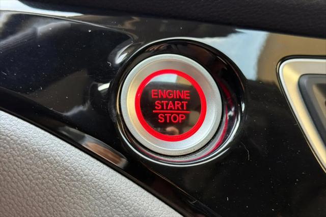 2021 Honda Pilot AWD Elite