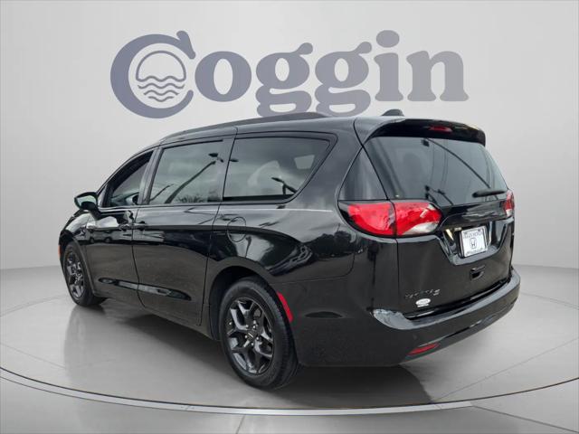 2019 Chrysler Pacifica Touring L Plus