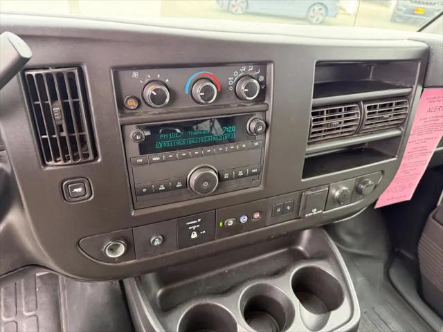 2022 Chevrolet Express Passenger RWD 3500 Extended Wheelbase LT