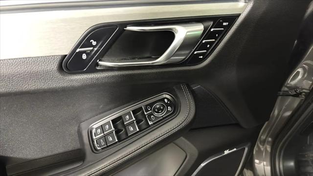 2016 Porsche Macan Turbo