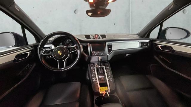 2016 Porsche Macan Turbo