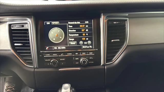 2016 Porsche Macan Turbo