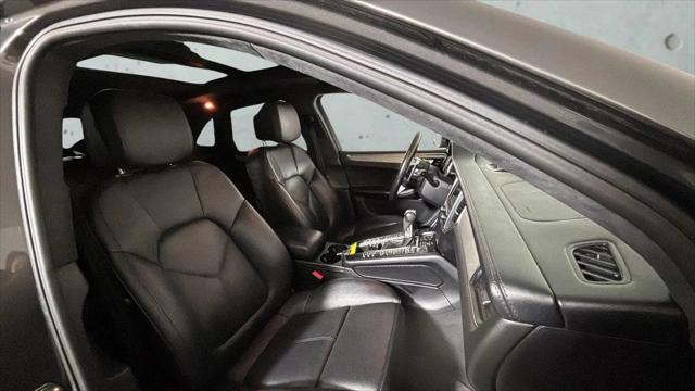 2016 Porsche Macan Turbo