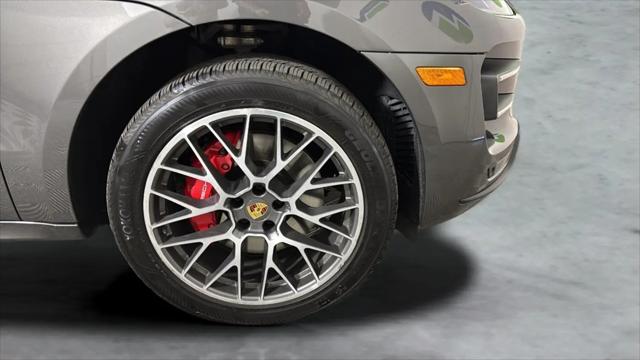 2016 Porsche Macan Turbo