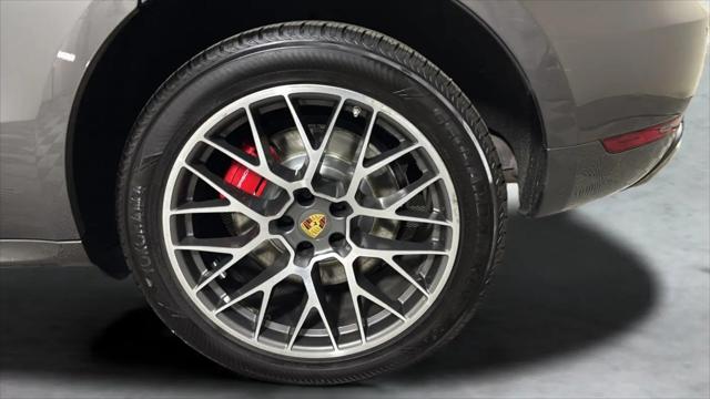 2016 Porsche Macan Turbo