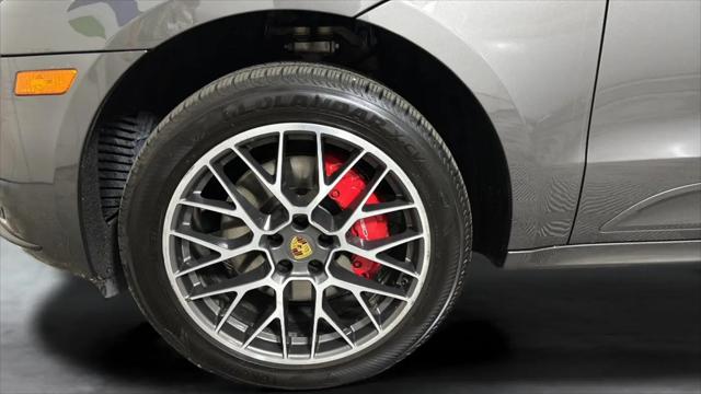 2016 Porsche Macan Turbo
