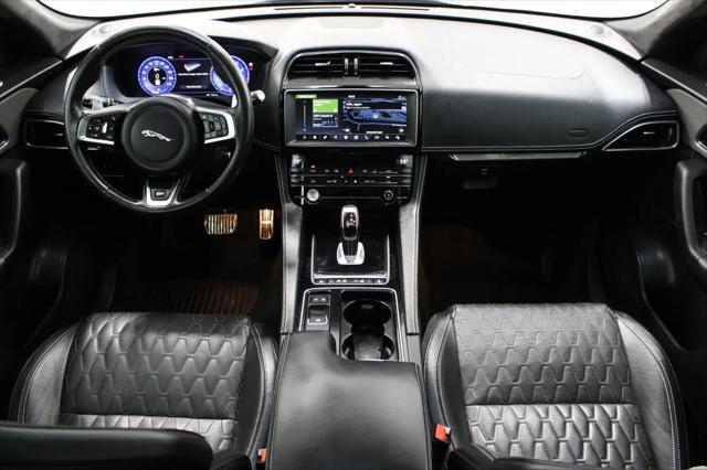 2020 Jaguar F-PACE SVR P550 AWD Automatic