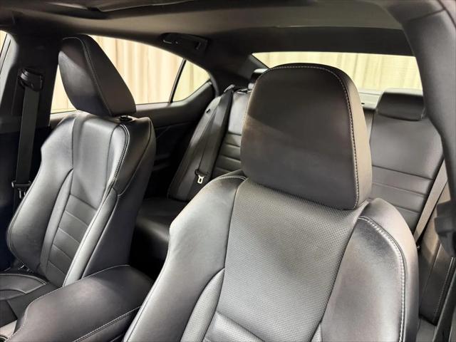 2022 Lexus IS 350 F SPORT