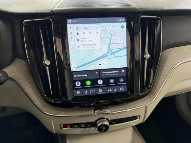 2023 Volvo XC60 B5 Ultimate Bright Theme