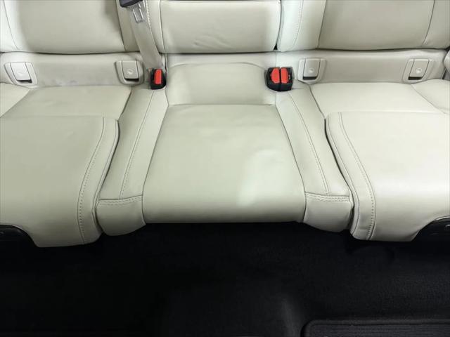 2023 Volvo XC60 B5 Ultimate Bright Theme