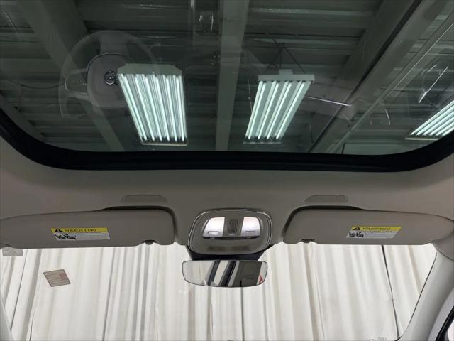 2023 Volvo XC60 B5 Ultimate Bright Theme