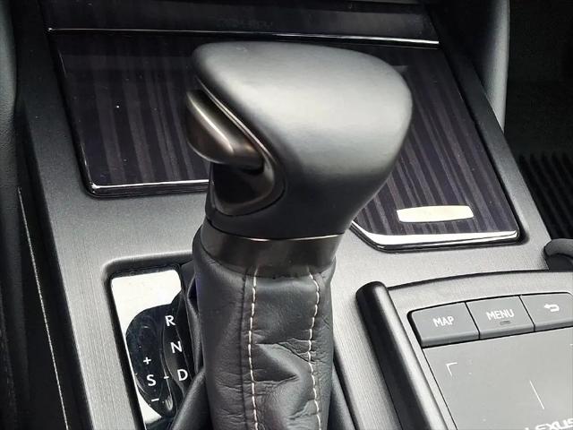 2021 Lexus ES ES 300h Luxury