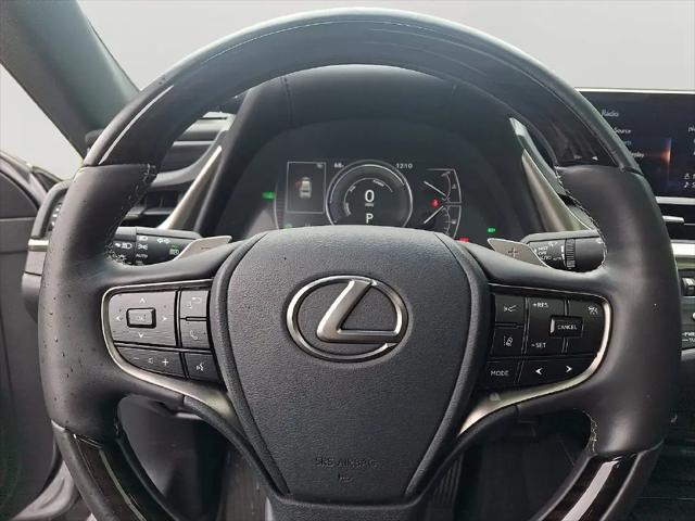 2021 Lexus ES ES 300h Luxury