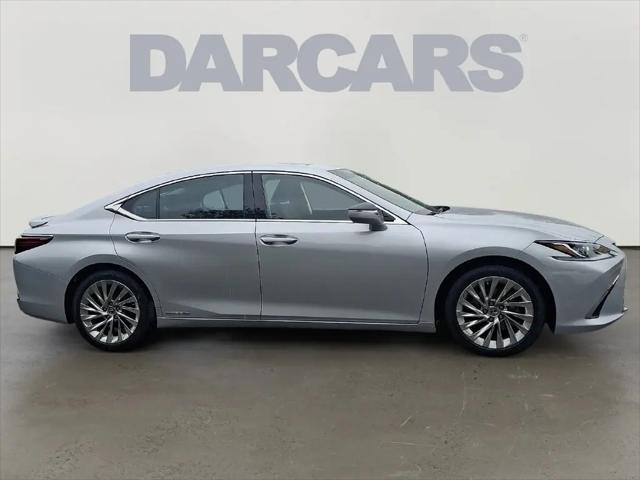 2021 Lexus ES ES 300h Luxury