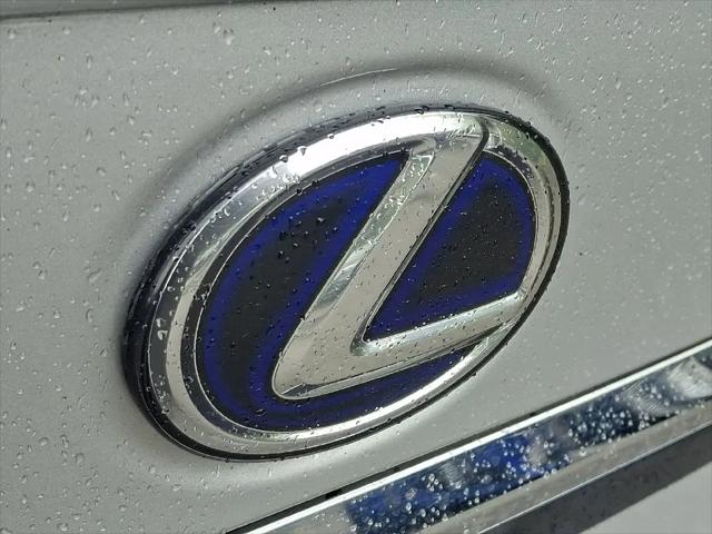 2021 Lexus ES ES 300h Luxury