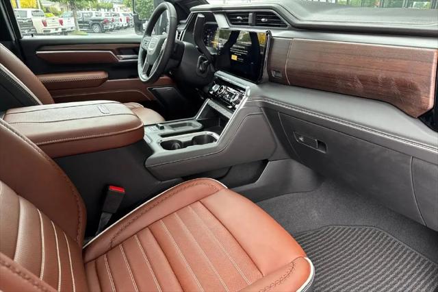 2026 GMC Sierra 2500HD Crew Cab, Standard Bed, Denali Ultimate, 4WD