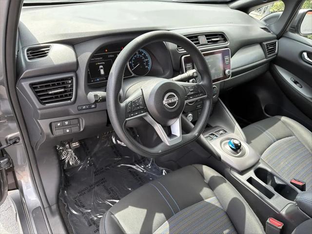 2025 Nissan LEAF S