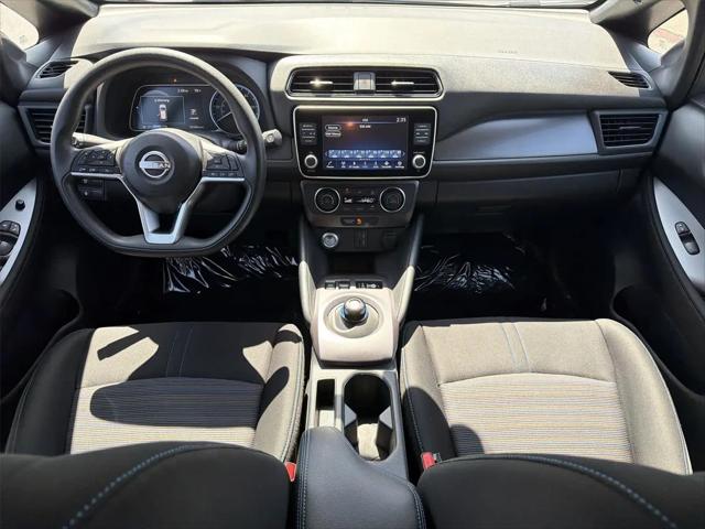 2025 Nissan LEAF S
