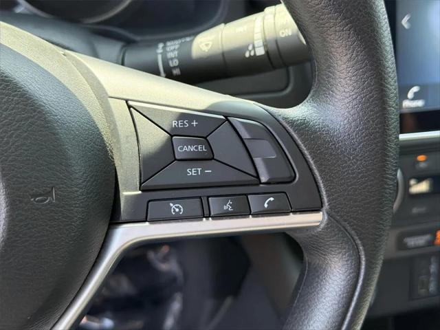 2025 Nissan LEAF S