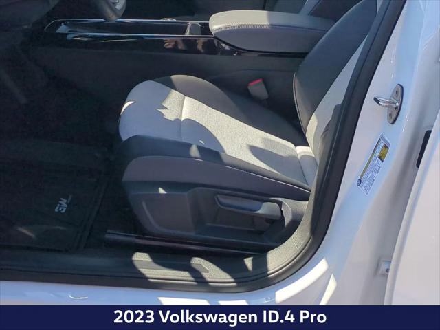 2023 Volkswagen ID.4 Pro