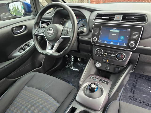2025 Nissan LEAF S