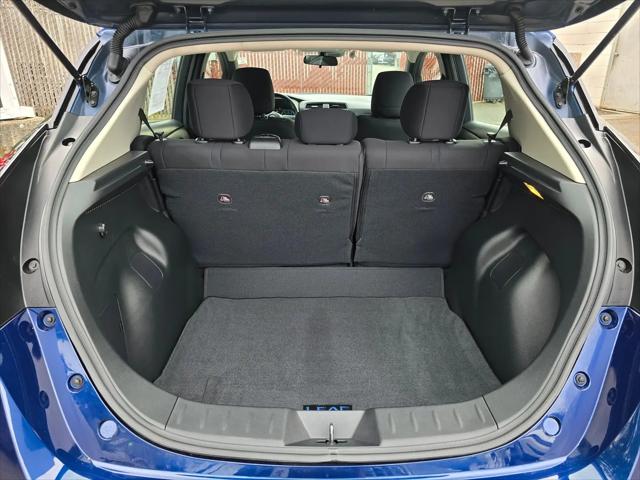 2025 Nissan LEAF S
