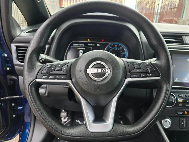 2025 Nissan LEAF S