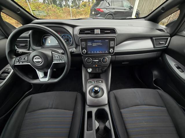 2025 Nissan LEAF S