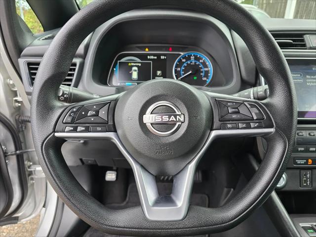 2025 Nissan LEAF S