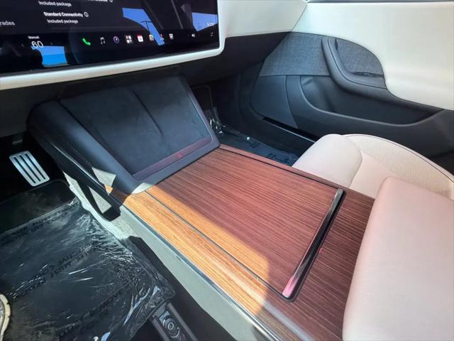 2021 Tesla Model S Plaid Tri Motor All-Wheel Drive