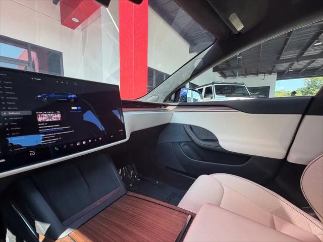 2021 Tesla Model S Plaid Tri Motor All-Wheel Drive