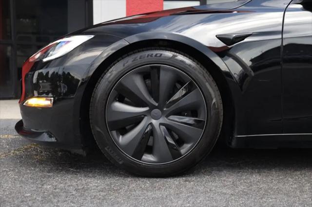 2023 Tesla Model S Standard Range