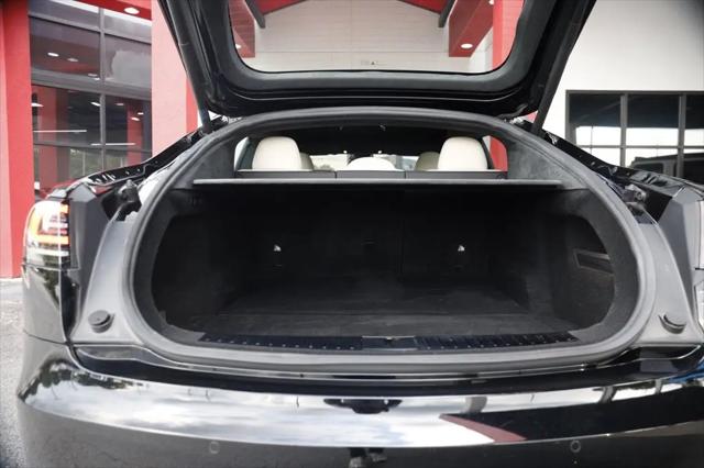 2023 Tesla Model S Standard Range