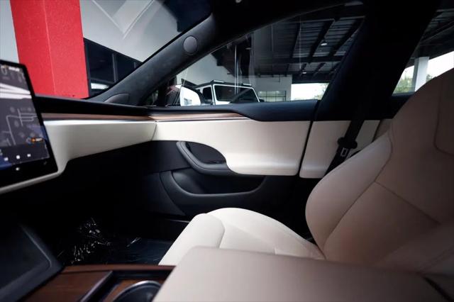 2023 Tesla Model S Standard Range