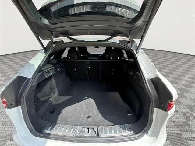 2021 Jaguar F-PACE SVR P550 AWD Automatic