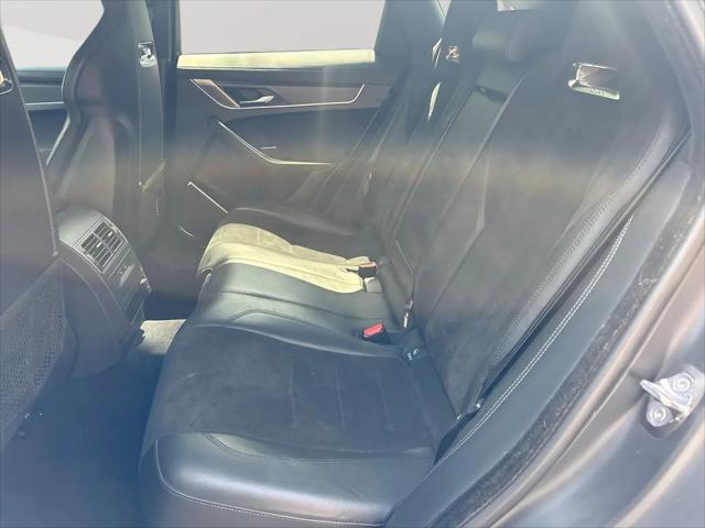 2021 Jaguar F-PACE SVR P550 AWD Automatic